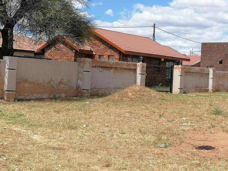 To Let 3 Bedroom Property for Rent in Mmabatho Unit 15 North West